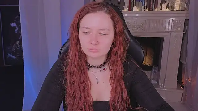 carolina elf online show from October 17, 2025, 12:19 pm