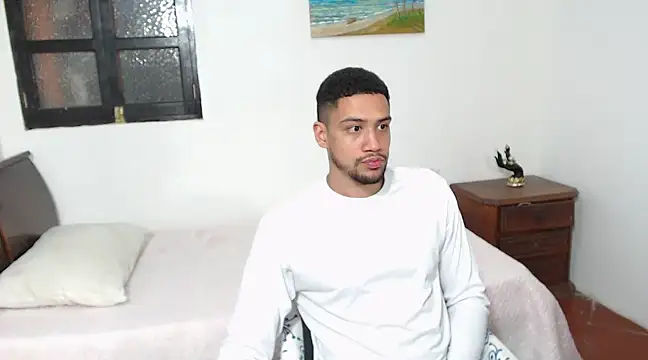 Jhors  Collens online show from March 7, 2025, 4:35 am