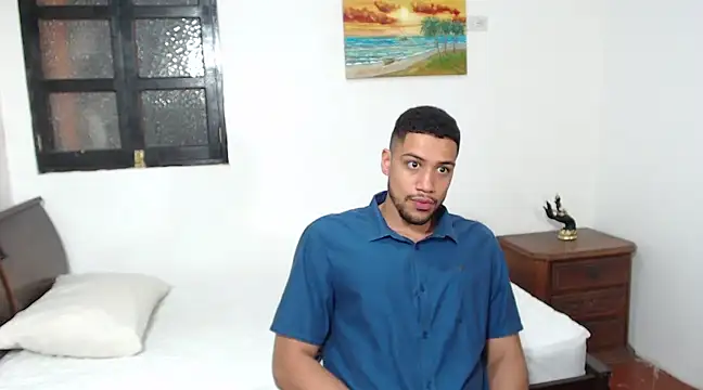 Jhors  Collens online show from March 10, 2025, 8:26 am