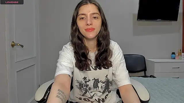 broosnica1 online show from December 17, 2025, 7:14 am