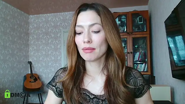 alicia spicy online show from December 9, 2024, 4:12 am