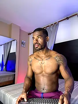 Snapshot of Ganiimedes chatting on October 3, 2025, 7:33 pm Ganiimedes online show from October 3, 2025, 7:33 pm