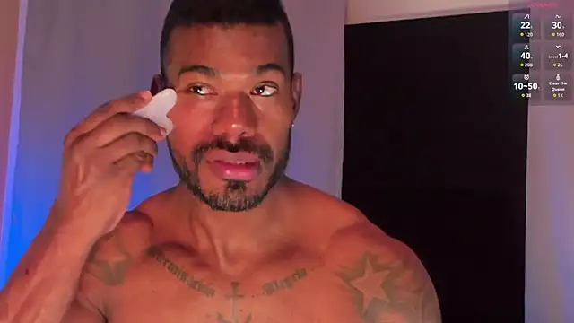 Snapshot of Ganiimedes chatting on November 4, 2025, 7:35 pm Ganiimedes online show from November 4, 2025, 7:35 pm