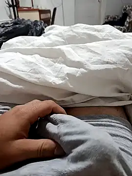 Snapshot of serkanhrc chatting on October 18, 2025, 9:15 pm serkanhrc online show from October 18, 2025, 9:15 pm