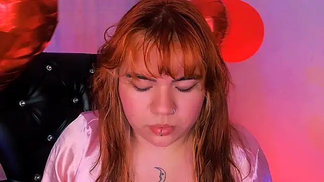 Samanta cutee online show from February 15, 2025, 8:43 pm