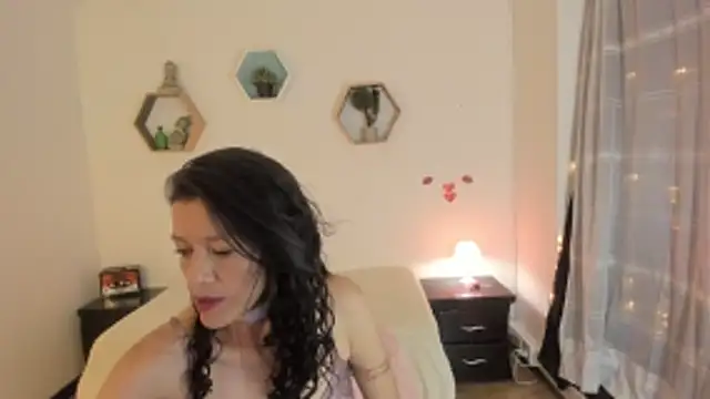 Snapshot of Paloma_victory chatting on June 11, 2026, 9:02 pm Paloma victory online show from June 11, 2026, 9:02 pm