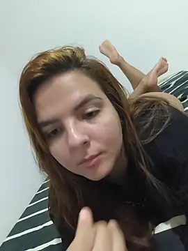 Bruninha Hot10 online show from May 31, 2026, 1:14 am