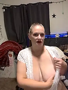 ChileVerde12 online show from April 13, 2026, 5:13 am