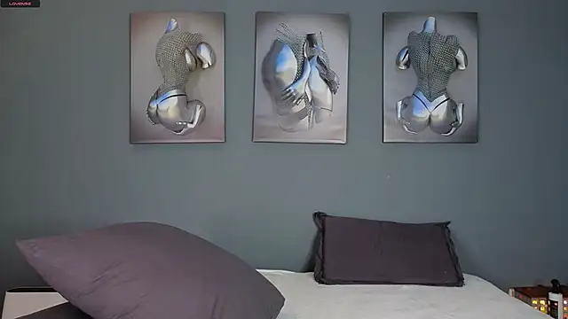 Snapshot of SophieInkk chatting on March 22, 2025, 8:59 pm SophieInkk online show from March 22, 2025, 8:59 pm