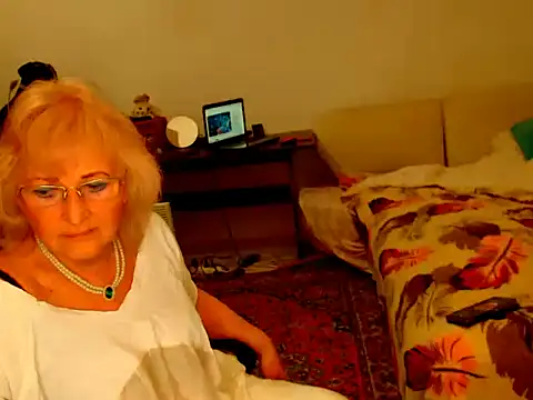 Natali7634 online show from March 22, 2025, 5:09 pm