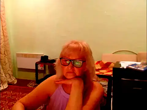 Natali7634 online show from April 18, 2026, 9:59 pm