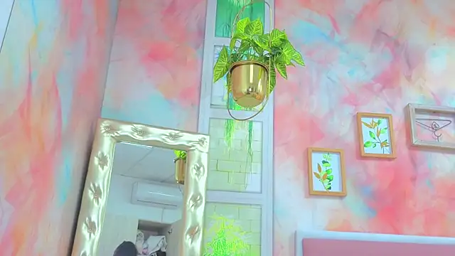 Idiris big online show from September 11, 2025, 1:55 pm