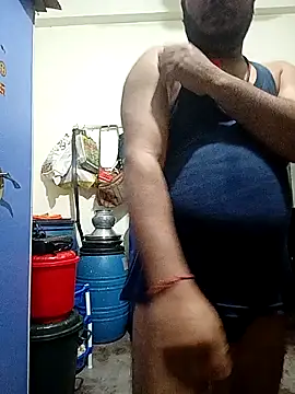 Snapshot of DeepakXxxR86 chatting on December 1, 2025, 6:24 pm DeepakXxxR86 online show from December 1, 2025, 6:24 pm