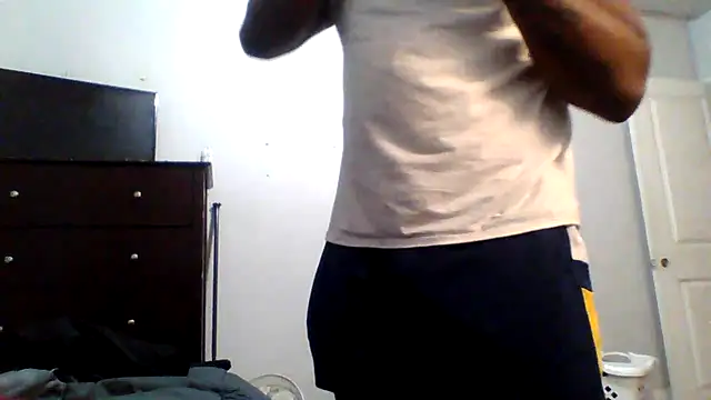 bigdick5157 online show from March 4, 2026, 5:52 pm