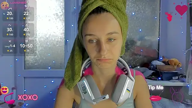  Nika Kik online show from September 9, 2025, 3:22 pm