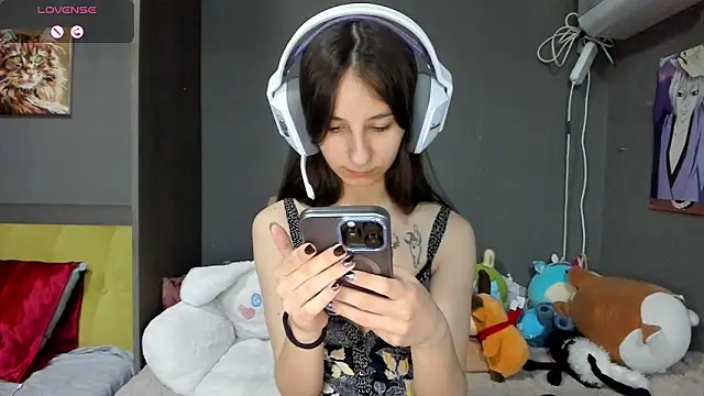  Nika Kik online show from March 28, 2026, 3:44 pm