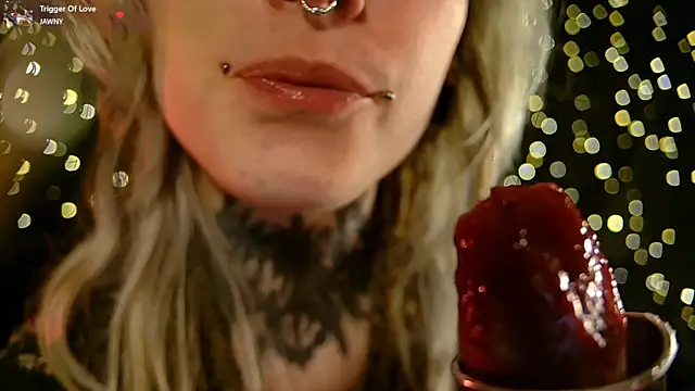 Littlespacemouse online show from April 1, 2026, 2:03 pm