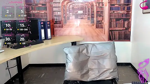 Catalella Ar online show from November 26, 2025, 3:18 am