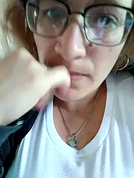 rusher27 online show from November 8, 2025, 5:23 pm