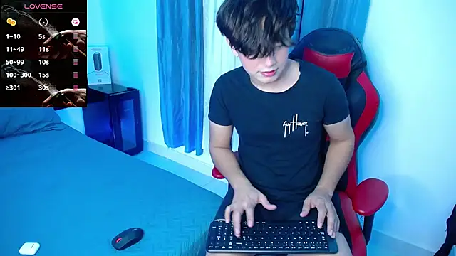 Snapshot of andyboy- chatting on January 30, 2025, 10:08 pm andyboy- online show from January 30, 2025, 10:08 pm