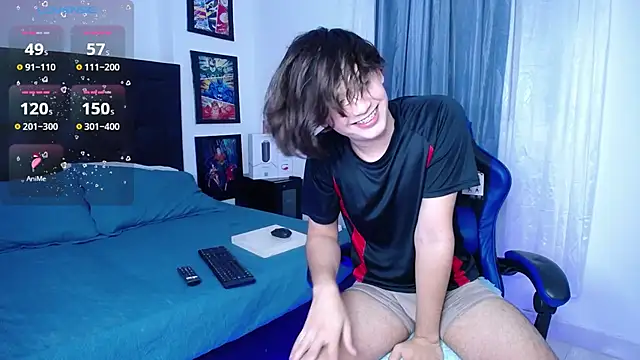 Snapshot of andyboy- chatting on September 9, 2025, 11:15 pm andyboy- online show from September 9, 2025, 11:15 pm