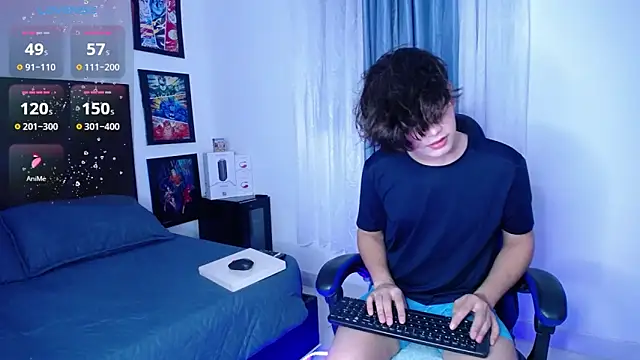 Snapshot of andyboy- chatting on October 3, 2025, 10:51 pm andyboy- online show from October 3, 2025, 10:51 pm