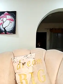 Ayrella02 online show from January 14, 2026, 1:00 am