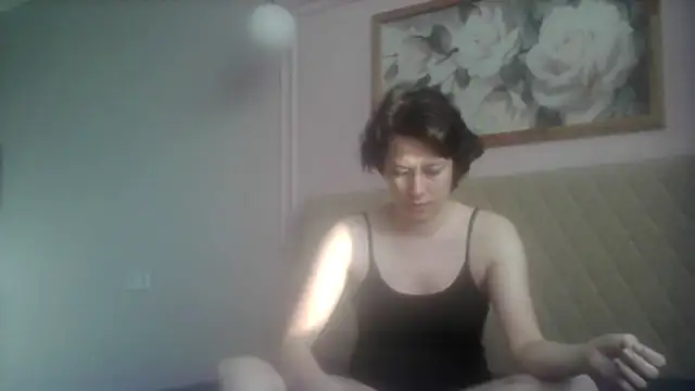 Snapshot of SunElizabeth chatting on July 6, 2026, 2:08 am SunElizabeth online show from July 6, 2026, 2:08 am