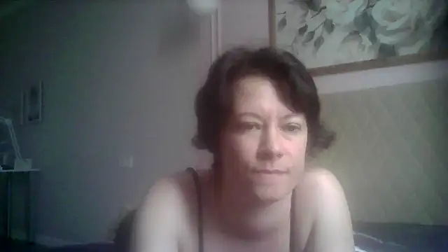Snapshot of SunElizabeth chatting on July 10, 2026, 4:28 am SunElizabeth online show from July 10, 2026, 4:28 am
