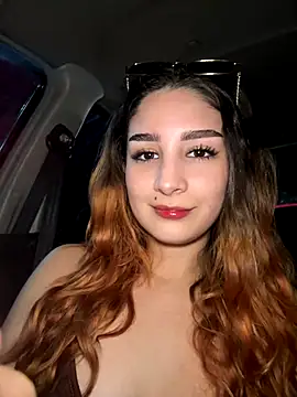 Mon Cherry online show from October 25, 2025, 1:24 am