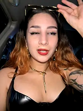 Mon Cherry online show from November 2, 2025, 1:30 am