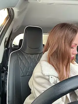 LavenderHot online show from December 14, 2024, 4:34 am