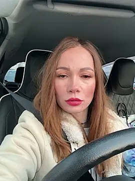 LavenderHot online show from January 9, 2025, 3:26 am