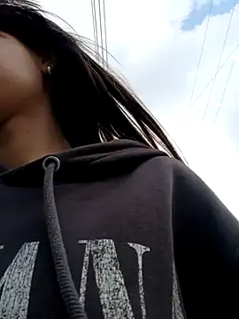 Violeta 12- online show from November 30, 2025, 6:23 pm