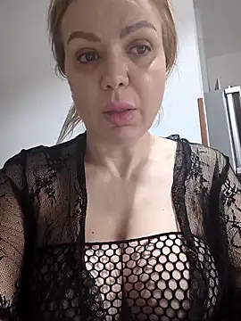 eva ragazzadolce online show from April 5, 2026, 1:08 pm