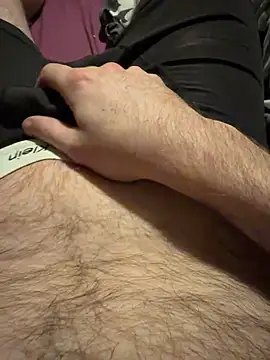 Straightlad95 online show from October 27, 2025, 12:36 am