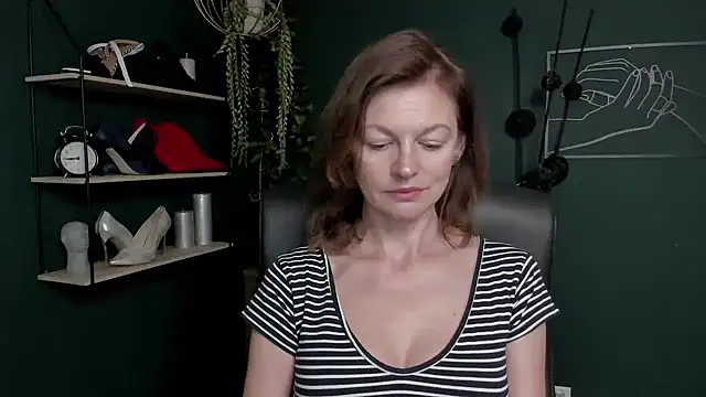 VivianWILD online show from September 11, 2025, 7:19 am