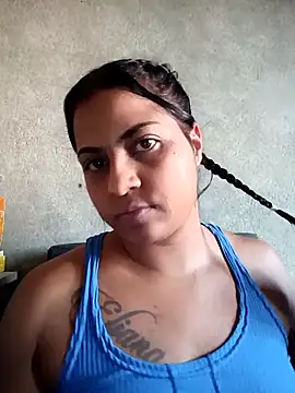 Giselabrunette25 online show from November 17, 2025, 9:20 pm