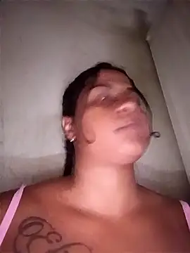 Giselabrunette25 online show from January 17, 2026, 1:10 am