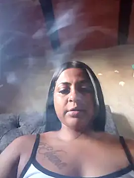 Snapshot of Giselabrunette25 chatting on May 3, 2026, 10:05 pm Giselabrunette25 online show from May 3, 2026, 10:05 pm