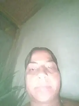 Giselabrunette25 online show from June 28, 2026, 1:11 am