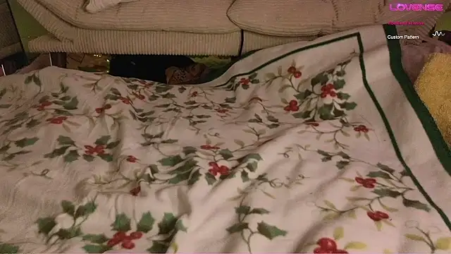 yummyrina online show from January 4, 2025, 6:09 pm