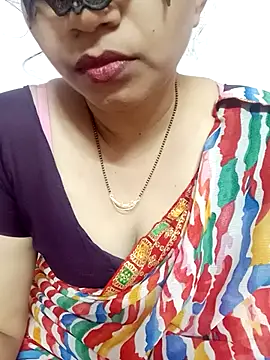 Snapshot of Hotanita99 chatting on October 6, 2025, 4:10 am Hotanita99 online show from October 6, 2025, 4:10 am