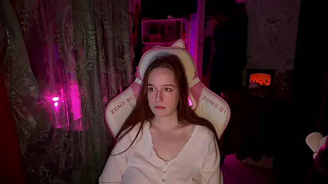 pearl princess  online show from December 15, 2025, 6:56 pm