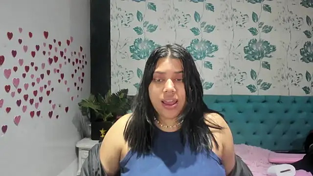 LindaBreeS online show from March 21, 2025, 6:18 pm