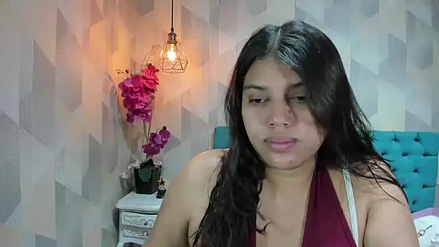Snapshot of LindaBreeS chatting on May 30, 2026, 6:21 am LindaBreeS online show from May 30, 2026, 6:21 am