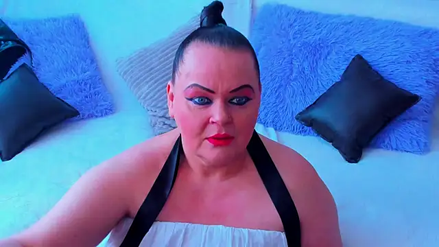 Snapshot of MilanaBiegert chatting on March 16, 2025, 8:10 am MilanaBiegert online show from March 16, 2025, 8:10 am