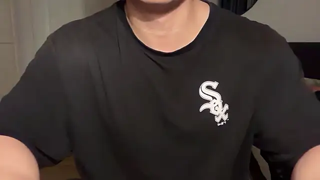 jungcock3210 online show from November 24, 2025, 6:07 pm