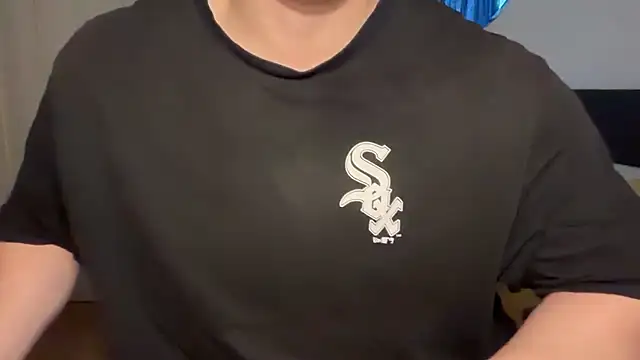 jungcock3210 online show from December 4, 2025, 1:42 pm