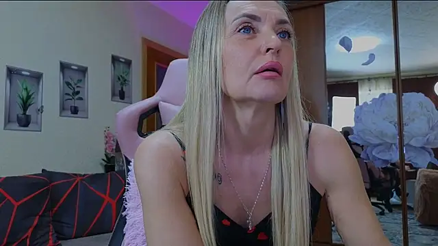 amelia blondy online show from February 24, 2025, 9:53 am